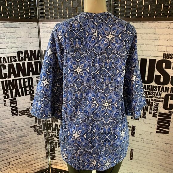 Ellos10 Blue Geometric Print Tie Neck 3/4 Bell Sleeve Top - Picture 4 of 6